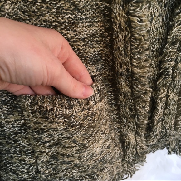 ANGEL OF THE NORTH | Cotton Fringe Blazer Cardigan - Picture 3 of 5